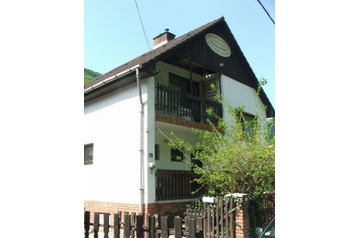 Ungaria Privát Miskolc, Exteriorul